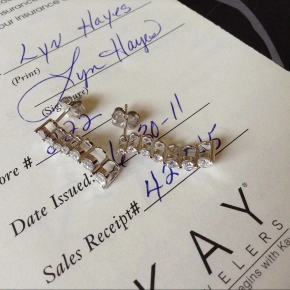 Vintage Kay’s 14k White Gold Diamond Journey Earrings, 1-Carat Total, & Certific - Picture 10 of 14